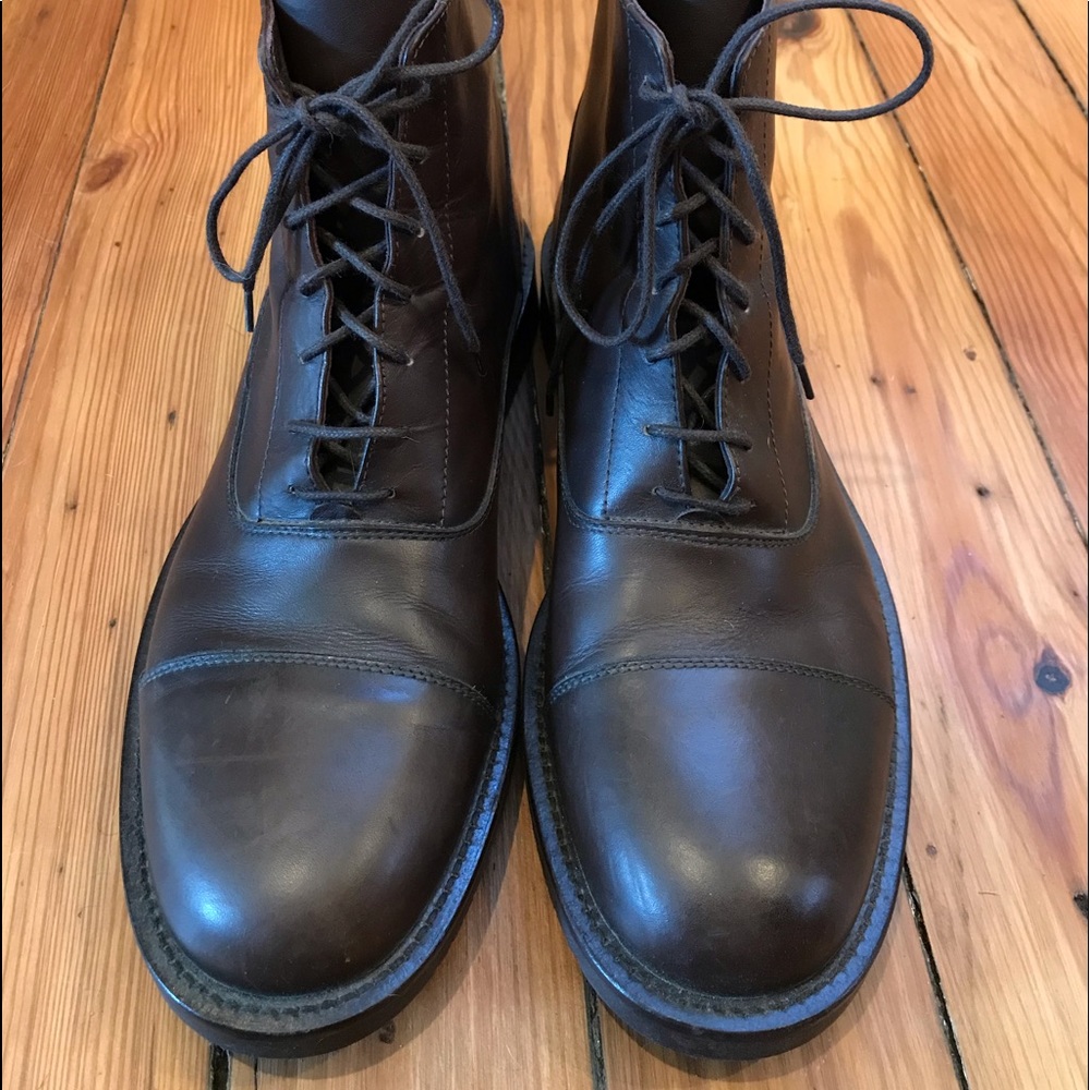 Banana Republic brown lace boot size 8.5